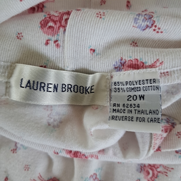 Women's Long Sleeve Turtle Neck Sweater - Picture 3 of 6